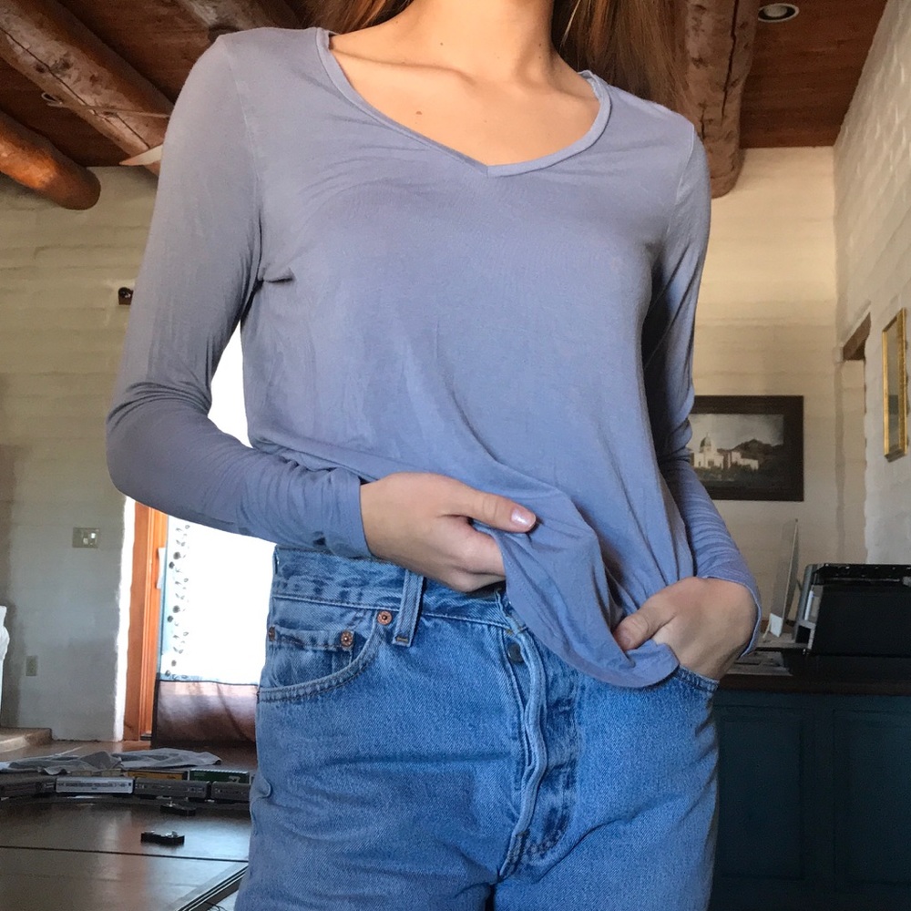 aerie v neck